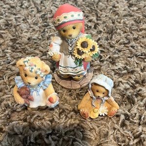 Cherished Teddies lot
